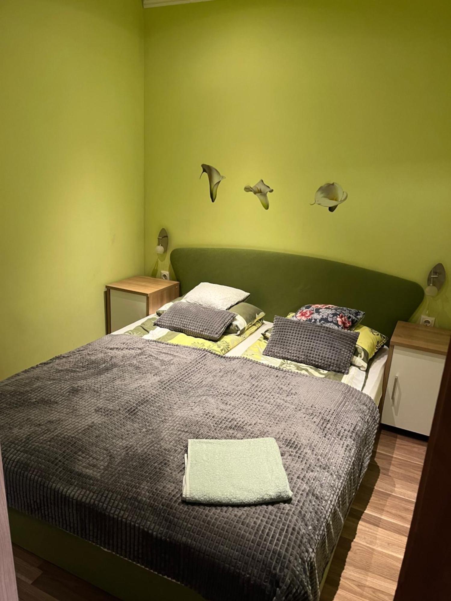 Brookforest Family Apartman Hajduszoboszlo Exterior photo